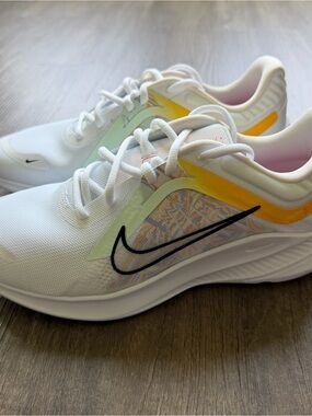 Nike Quest 5 PRM DO9473-100 Women’s Sizes